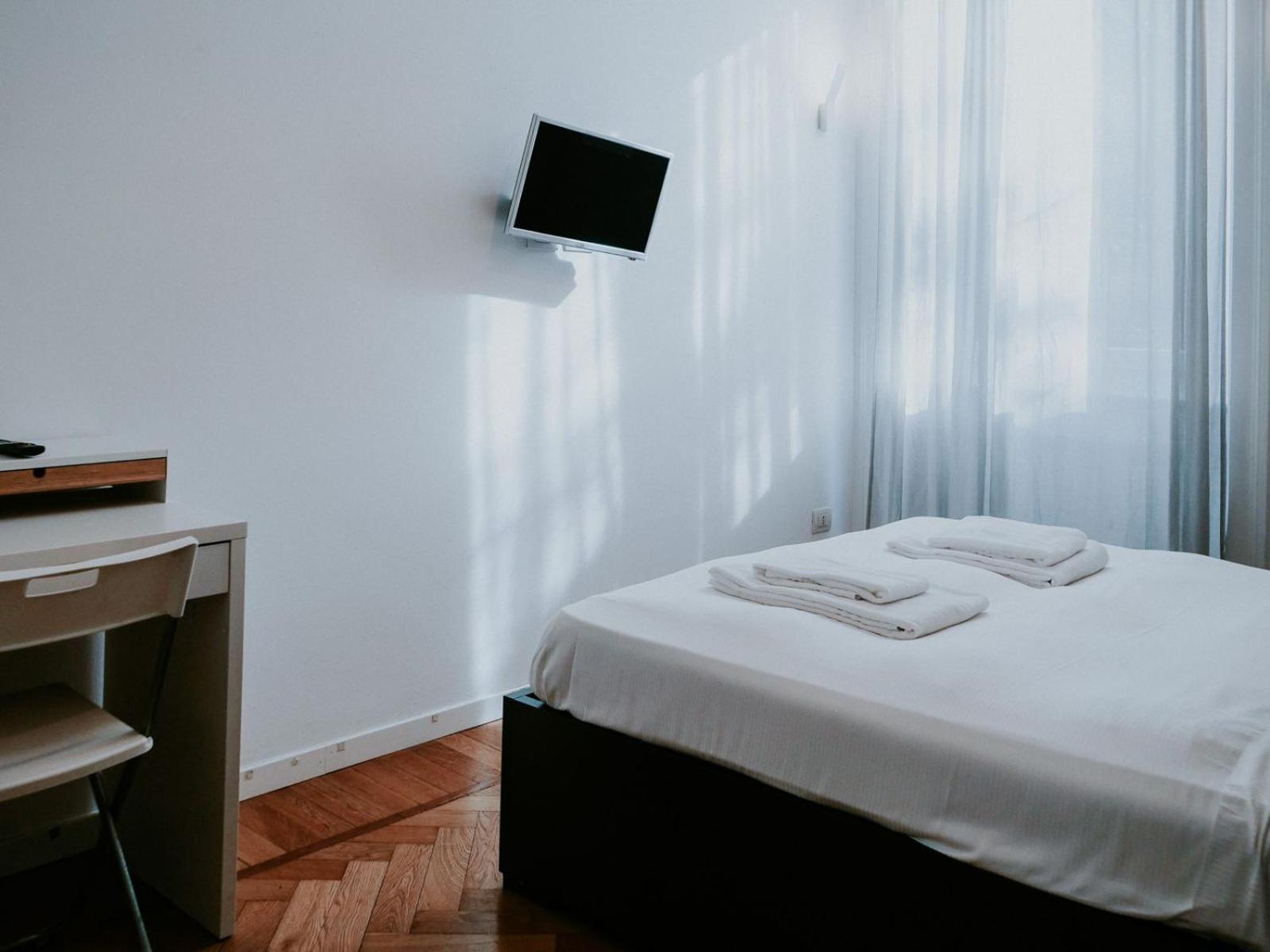 Superstudio 2 Bedrooms Heart Of Milan